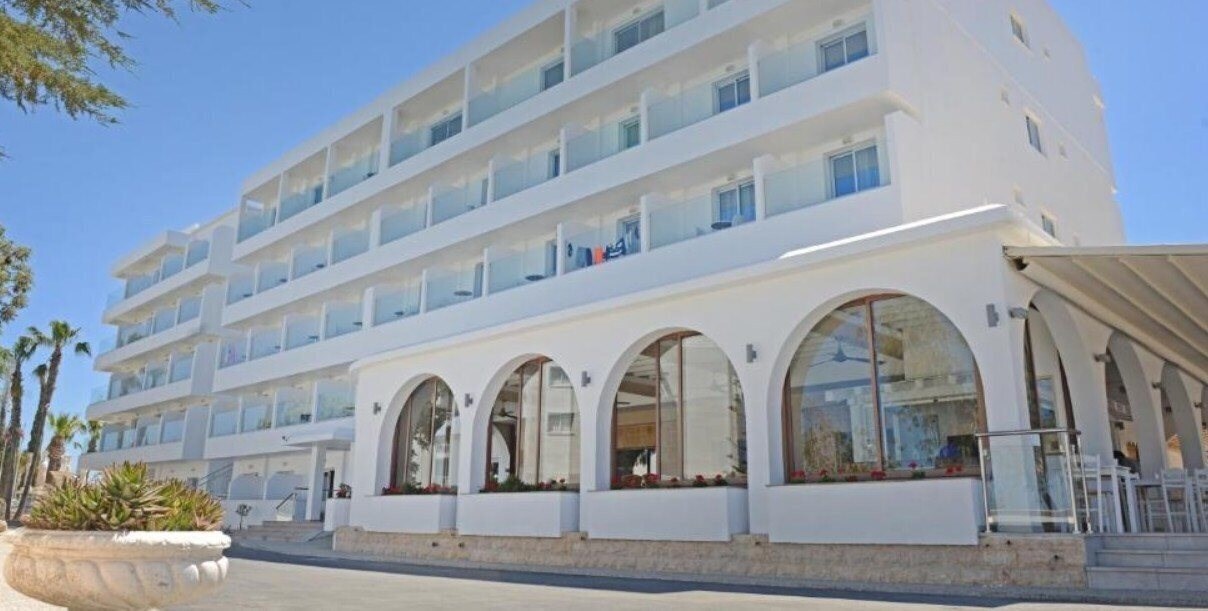 Отель Chrystalla Hotel 4*